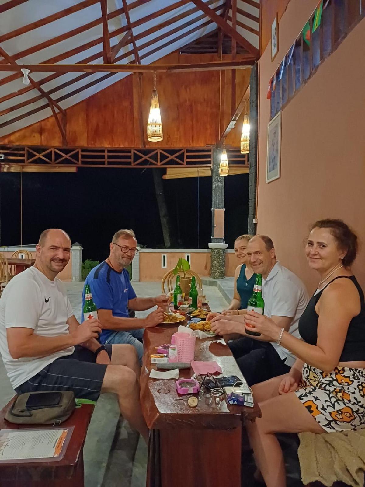 Asim Paris Guesthouse & Jungle Trekking Букит-Лаванг Экстерьер фото